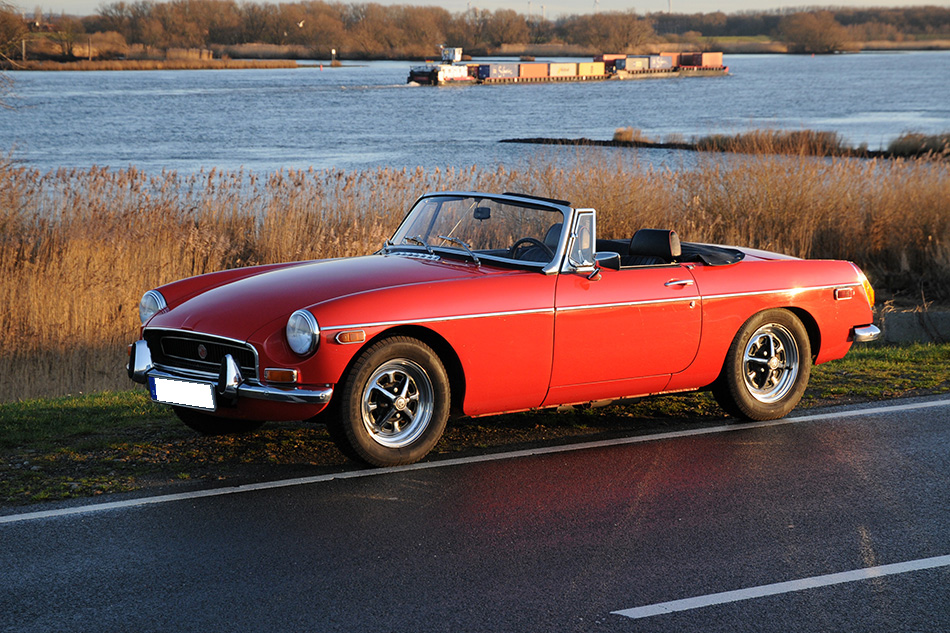 MG B Roadster